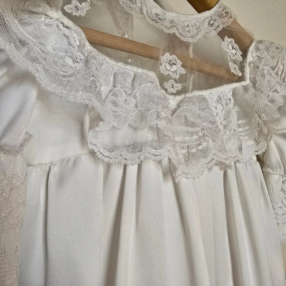 Vintage White Silk‎ Lace Gown 2-4 years Victorian or Edwardian prairie style